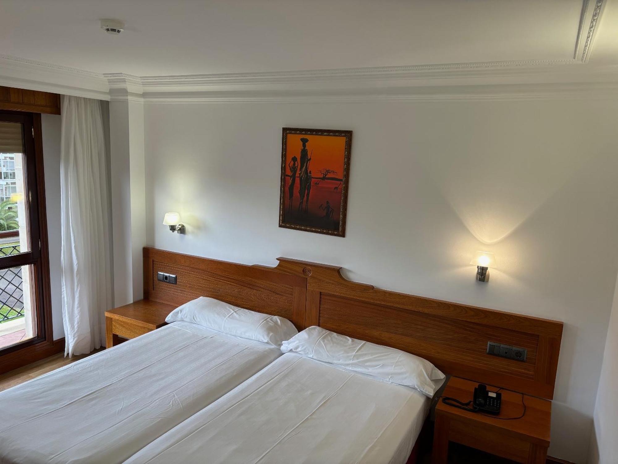 Hotel Gran Liber & Playa Golf 4*