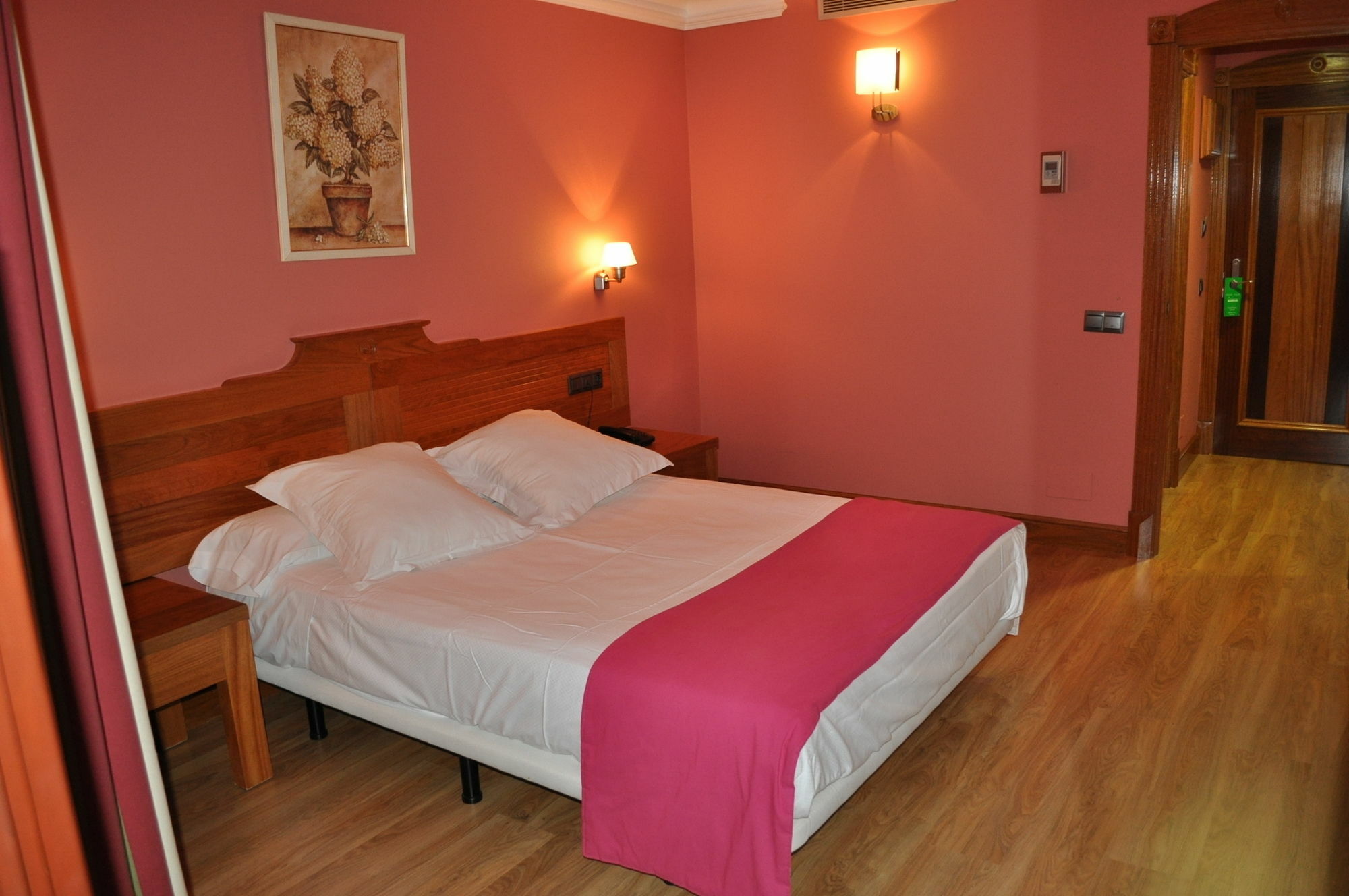 Gran Liber & Playa Golf Noja